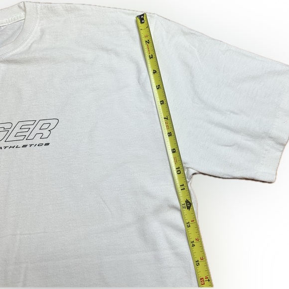 Vintage 2000s Hifager Athletics T-Shirt - Picture 7 of 7